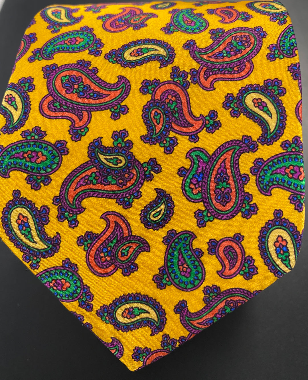 PAISLEY NECKTIE
