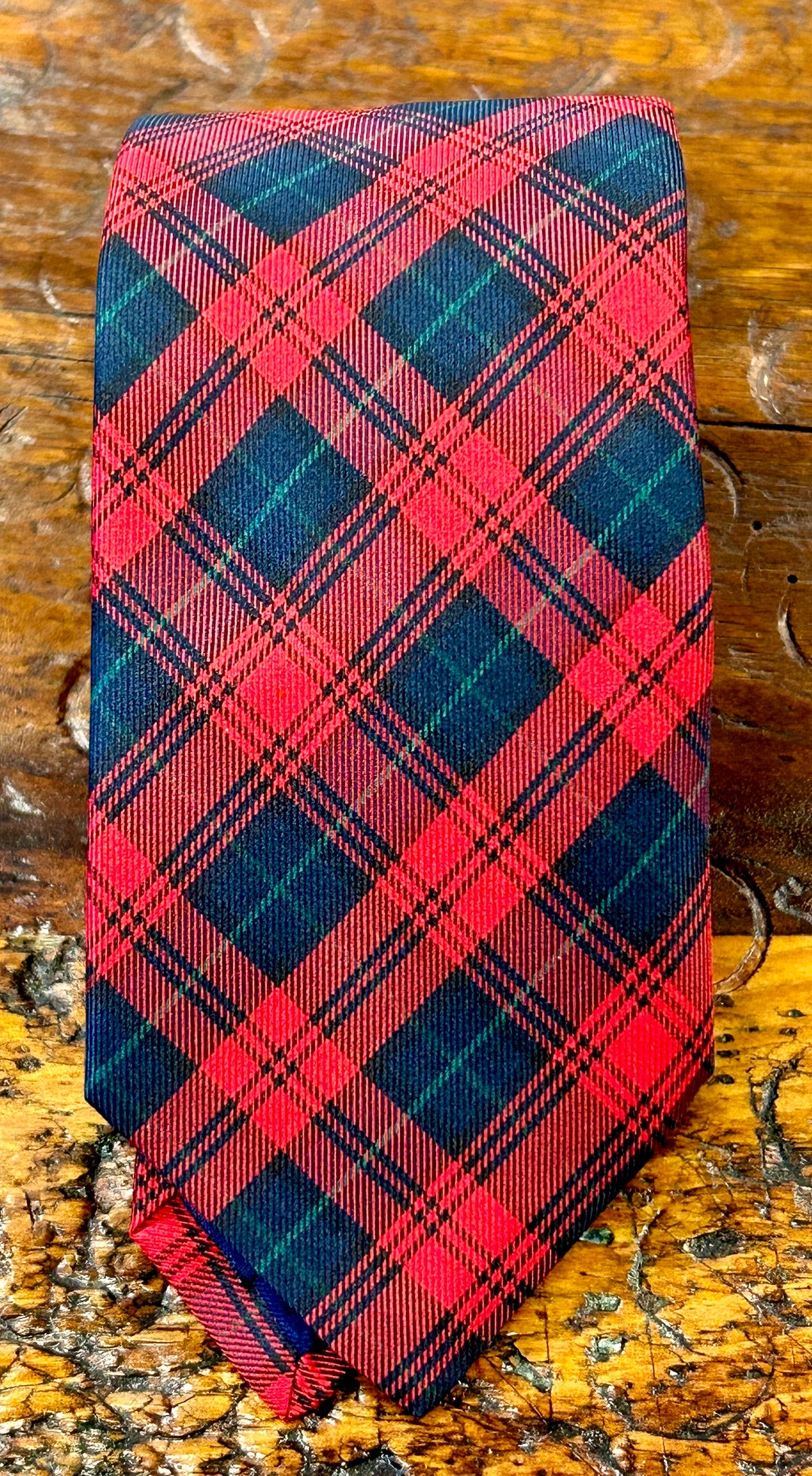 PLAID NECKTIE - RED