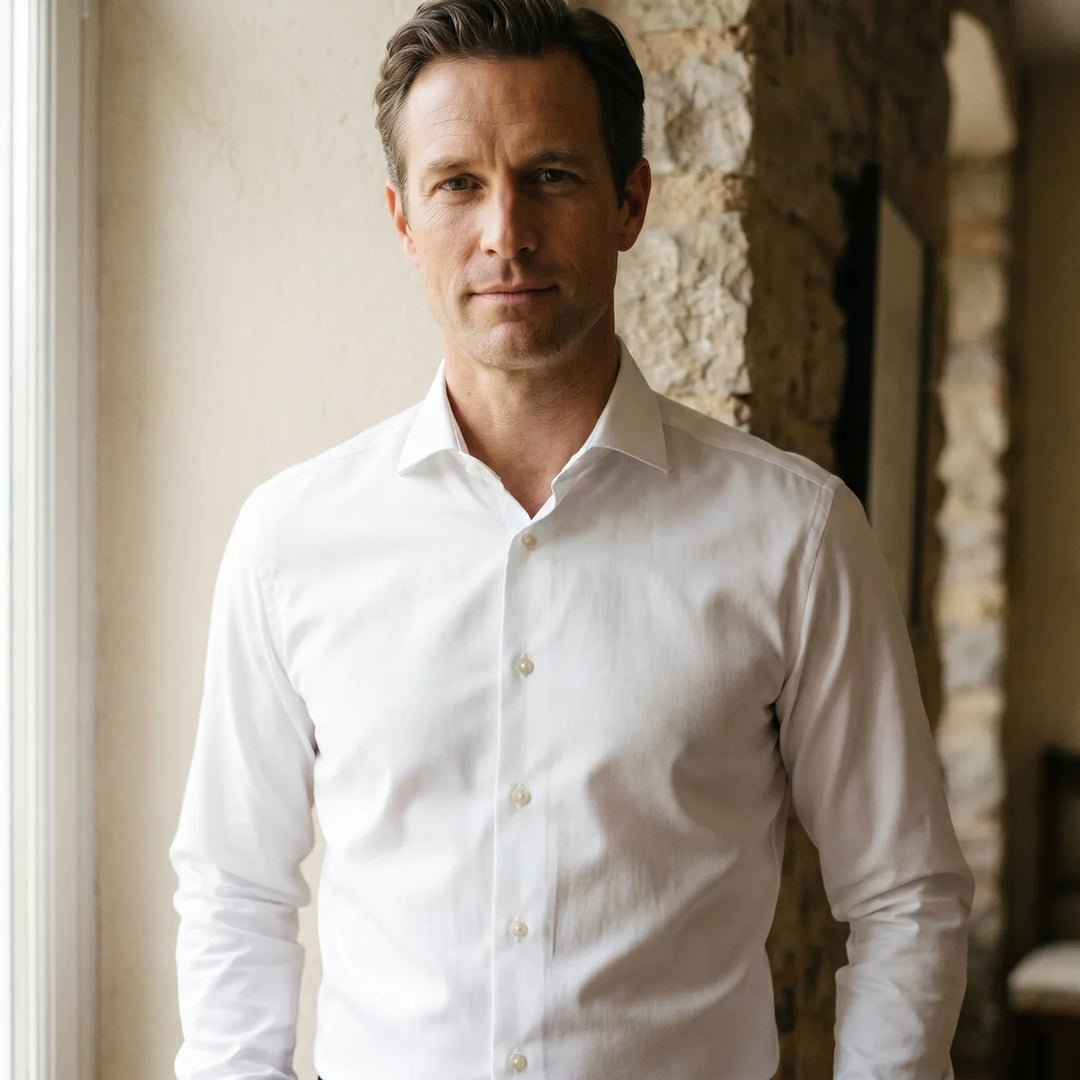 MR. CROWN TRAVEL SHIRT