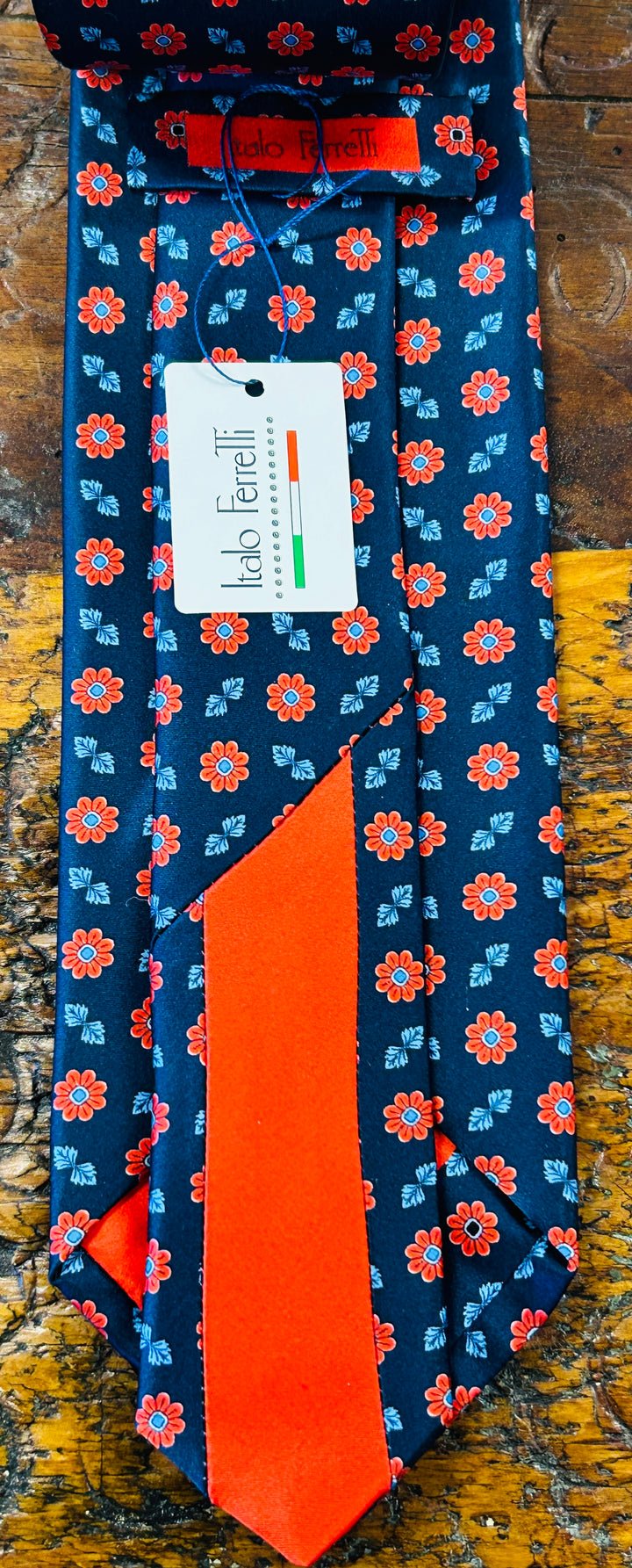 FLORAL SATIN NECKTIE