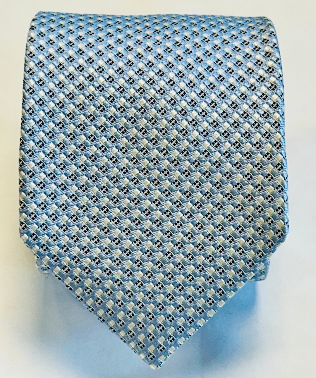 NEAT CUBE NECKTIE