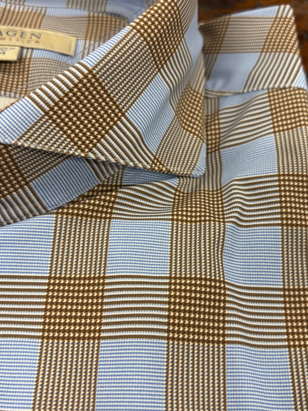 DISTRICT PLAID TEC SHIRT