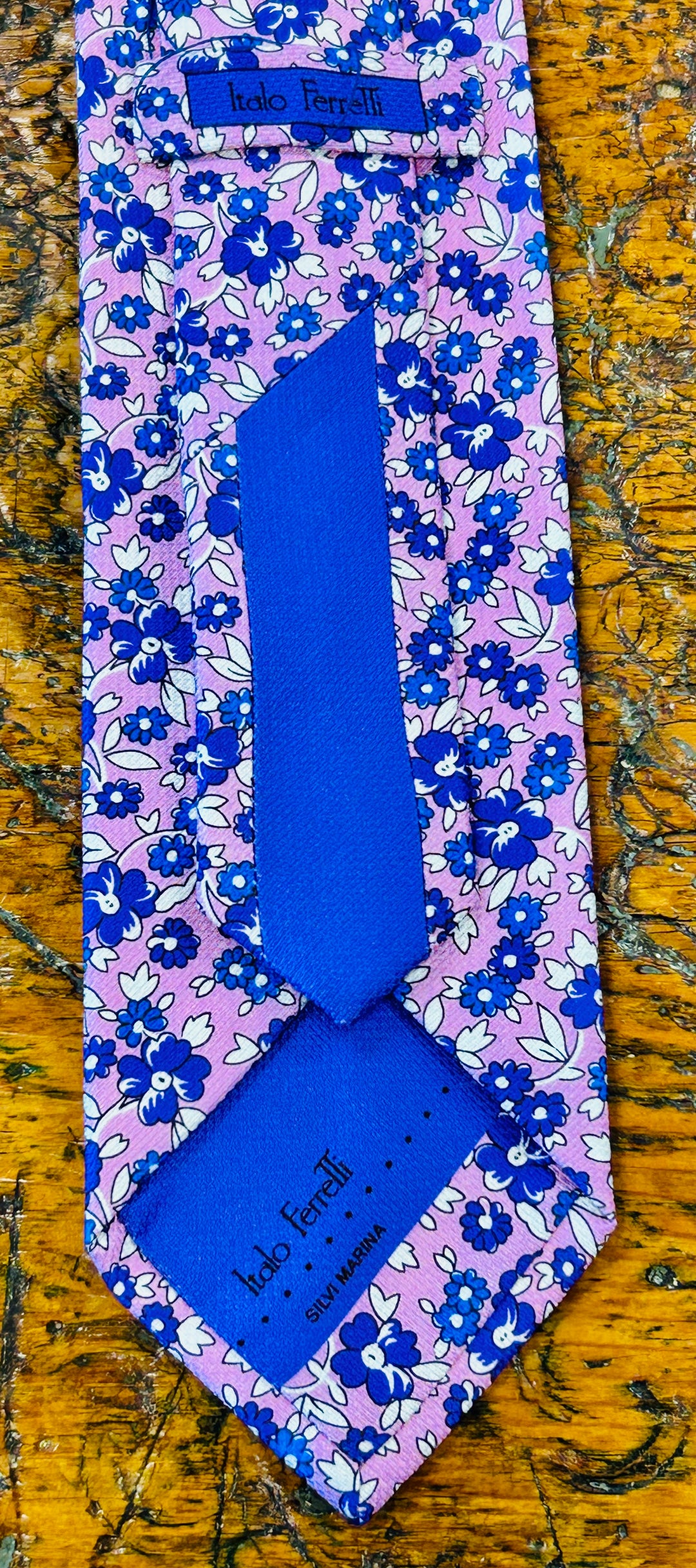 FLORAL BURST NECKTIE