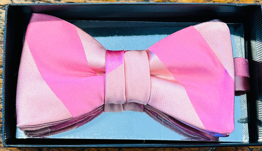 BOLD STRIP BOWTIE