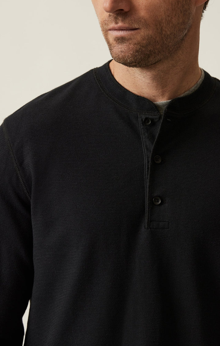 LONG SLEEVE HENLY