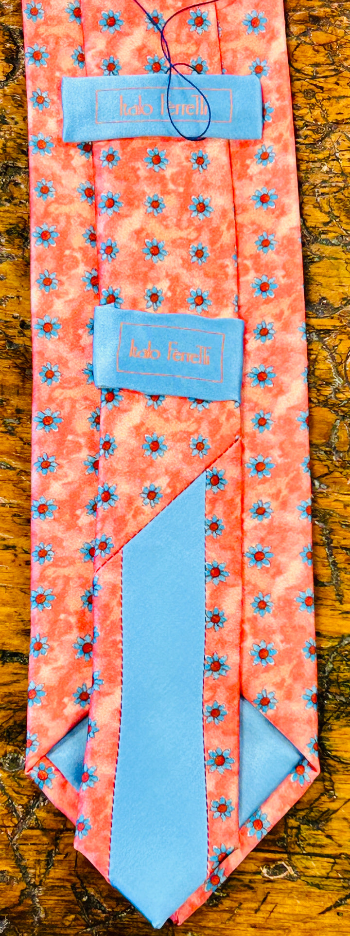 FLORAL SATIN NECKTIE