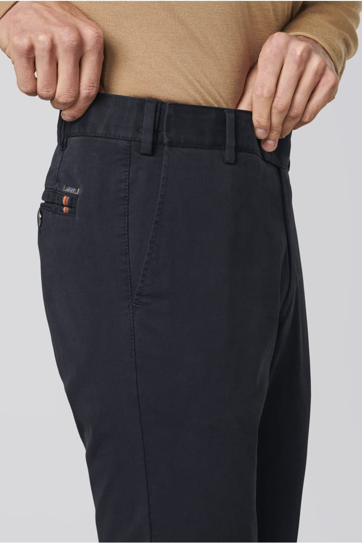 OSLO CHINOS