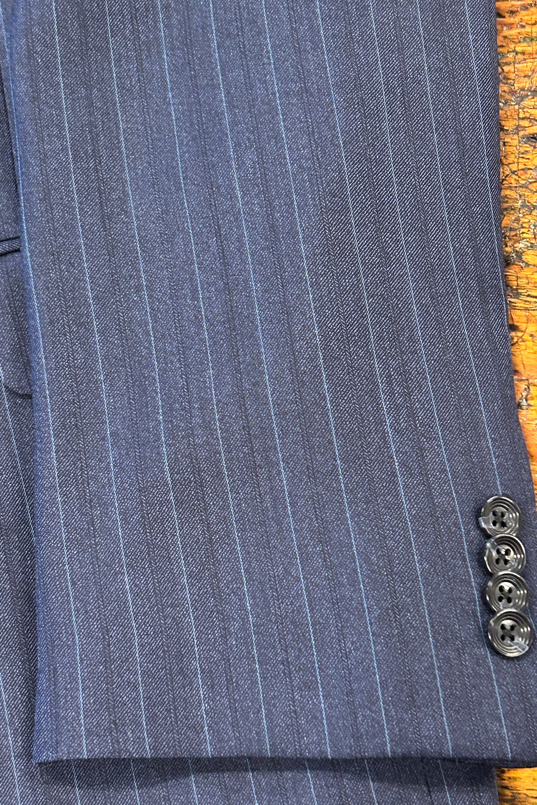 LORO PINSTRIPE SUIT